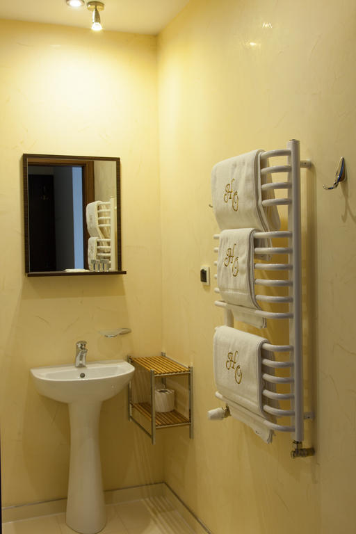 Hotel Ostrawa Wodzisław Śląski Exteriör bild